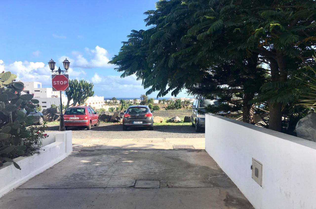 Duplex 3 Dormitorios Con Parking Privado Costa Teguise Exteriör bild